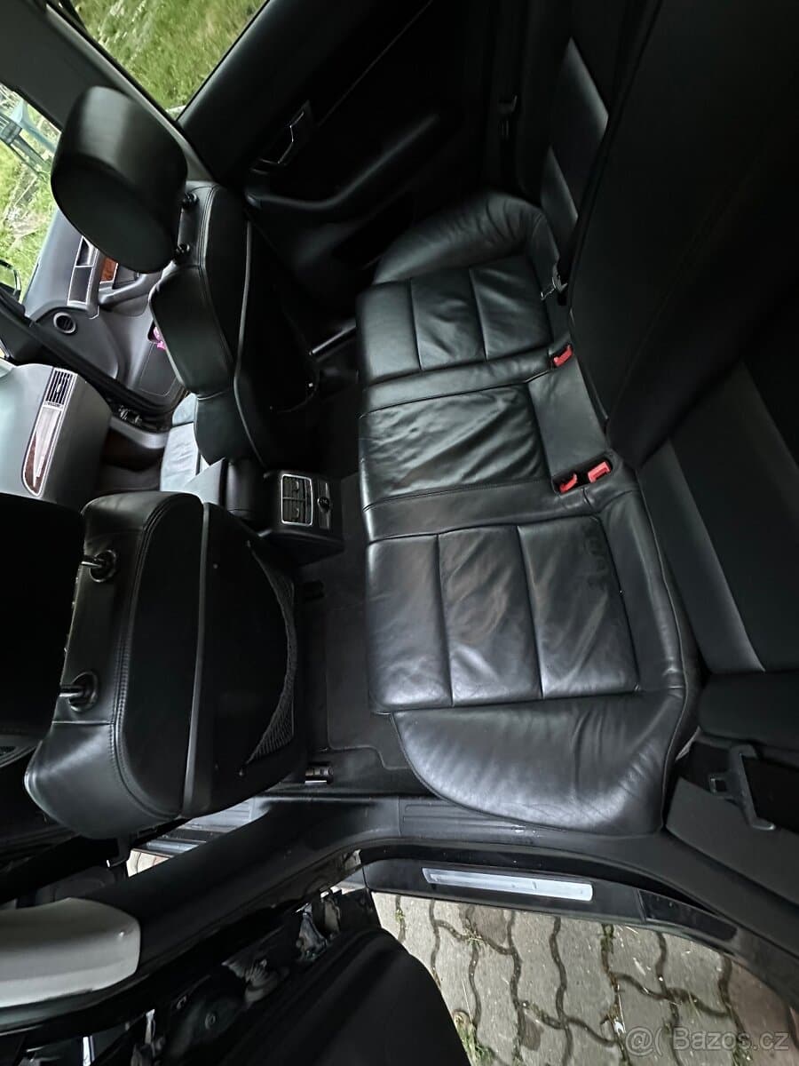 Audi A6 - 4