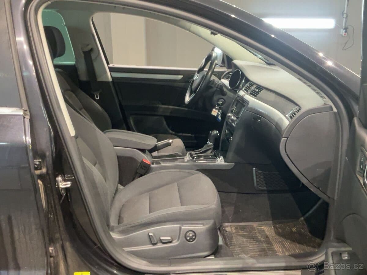 2014 Škoda SUPERB - 4