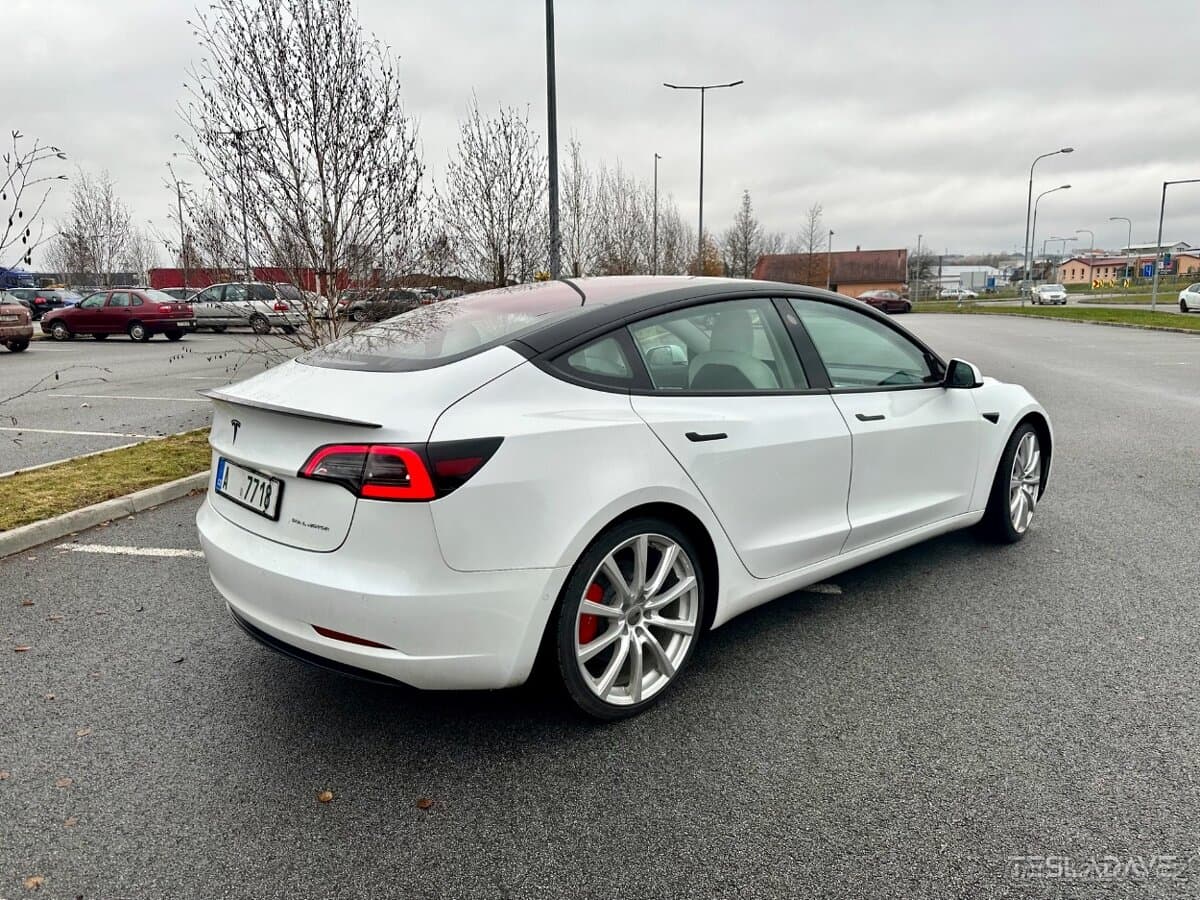 2019 Tesla MODEL 3 - 4