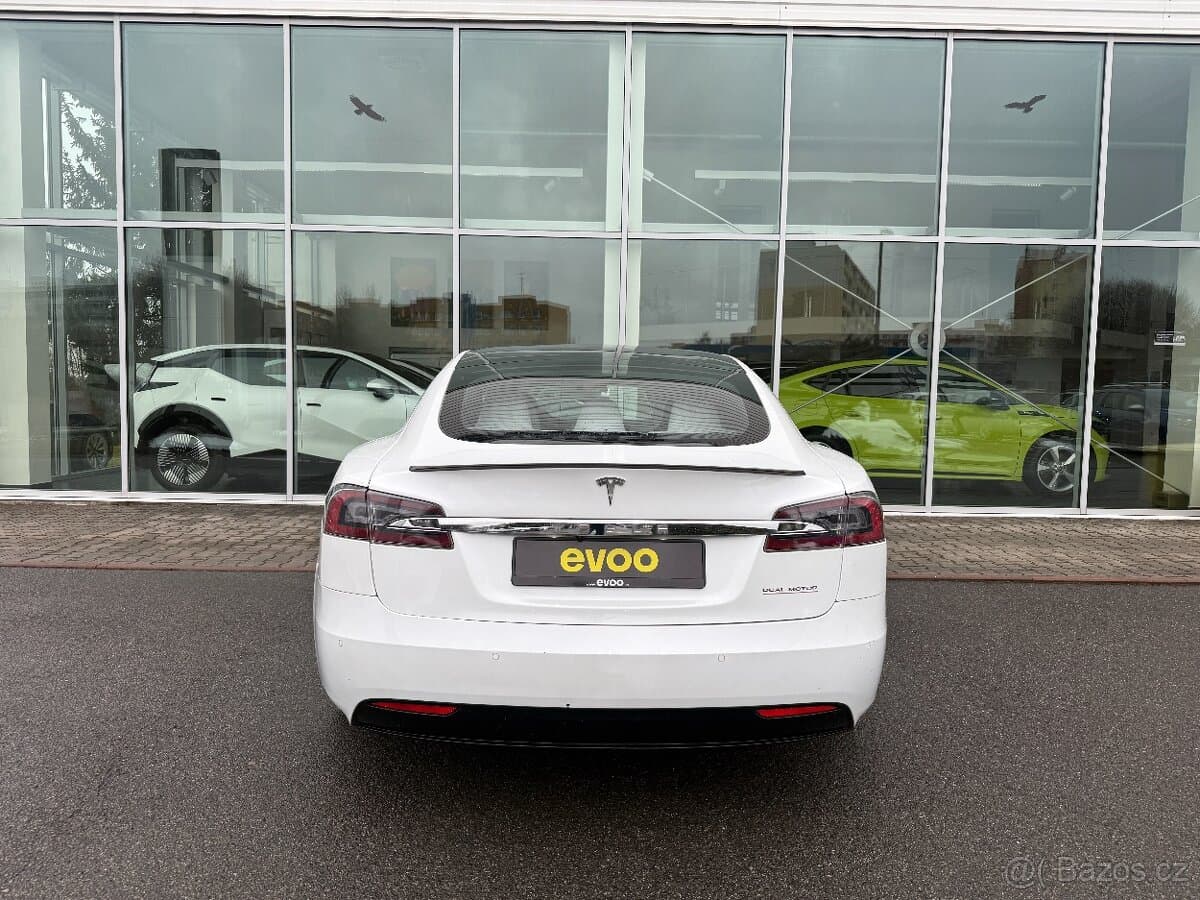 2019 Tesla MODEL S - 4