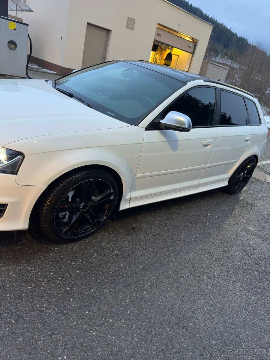 2010 Audi S3 - 4