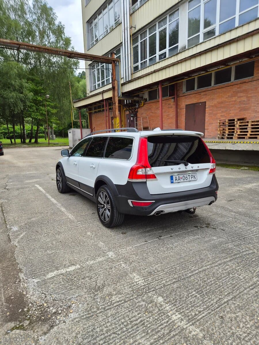 Volvo XC70 - 4