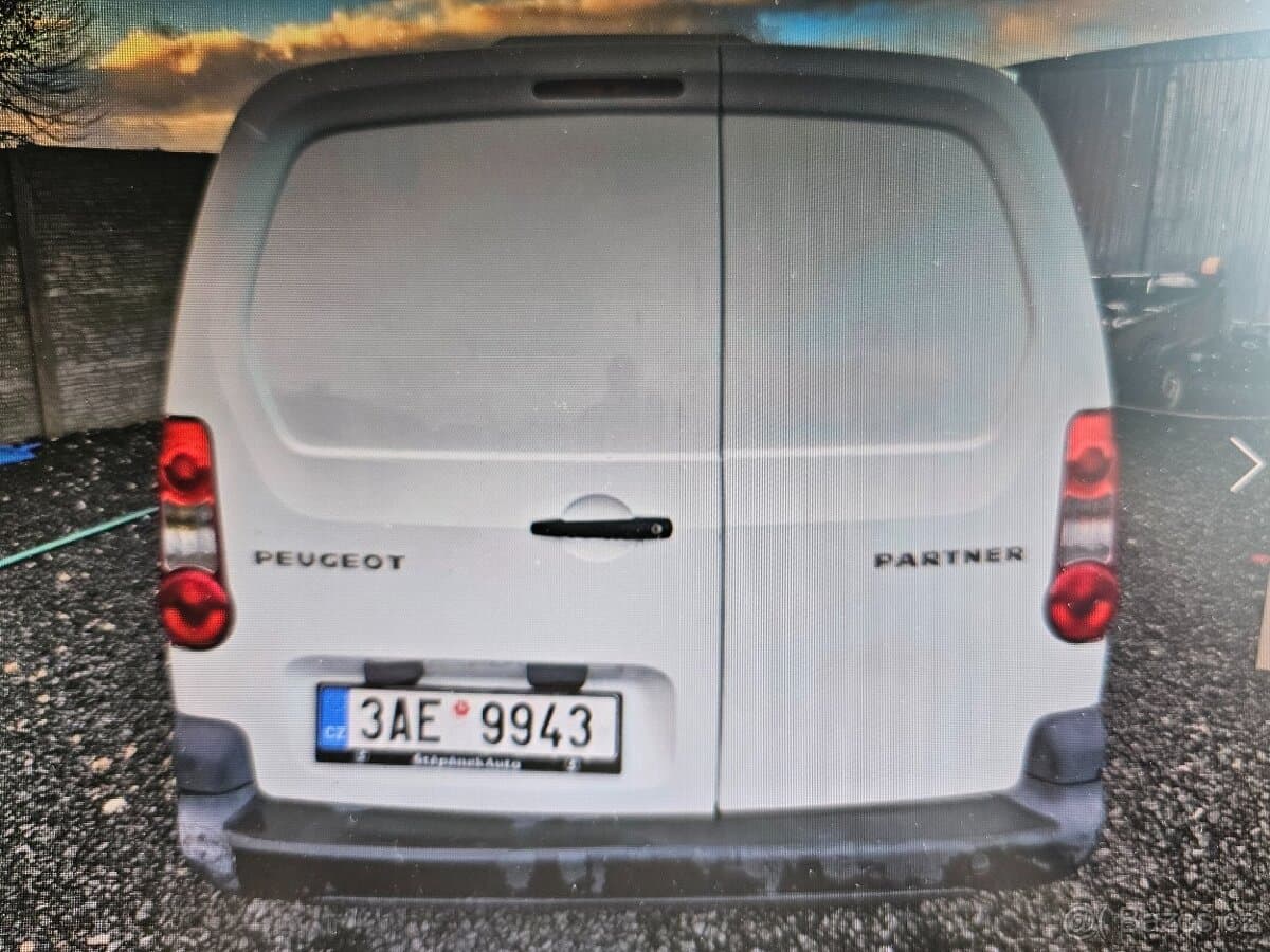 2012 Peugeot PARTNER - 4
