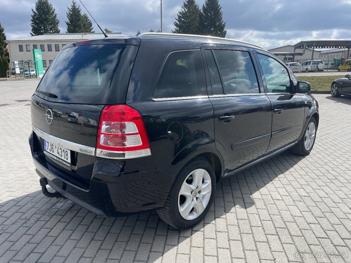 2011 Opel ZAFIRA - 4