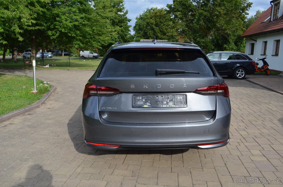 2025 Škoda OCTAVIA - 4