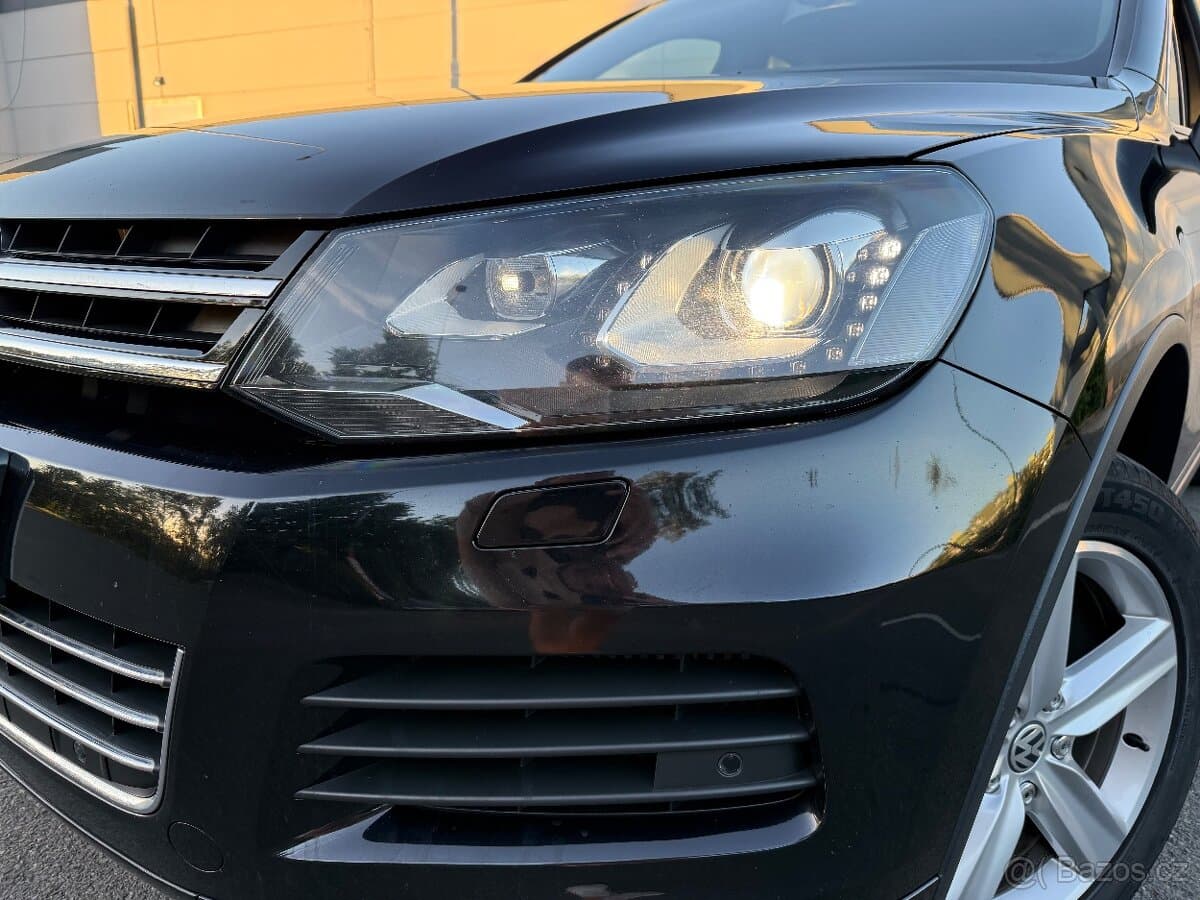 2013 Volkswagen TOUAREG - 4
