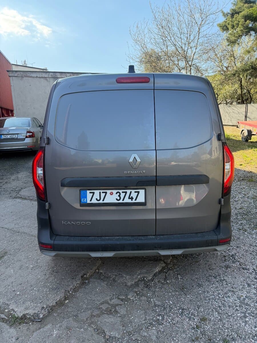 Renault KANGOO - 4