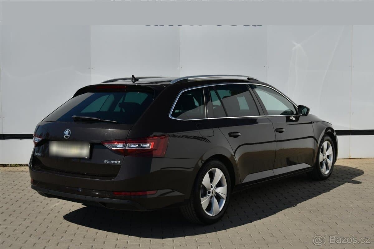 2016 Škoda SUPERB - 4