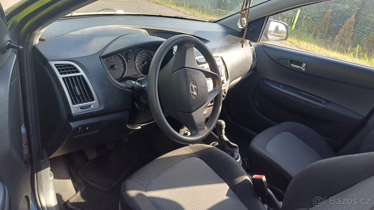 2013 Hyundai i20 - 4