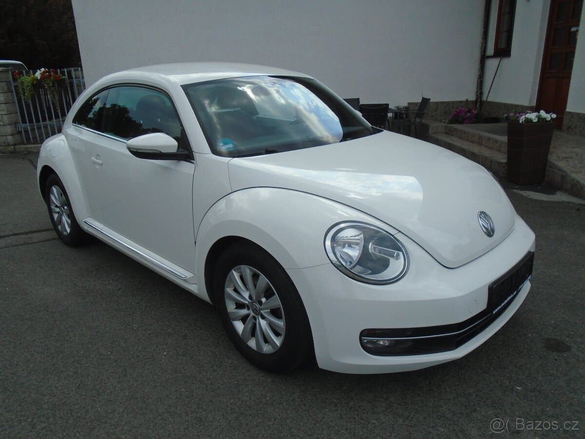 2013 Volkswagen BEETLE - 4
