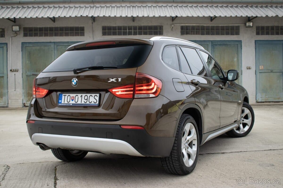 2011 BMW X1 - 4