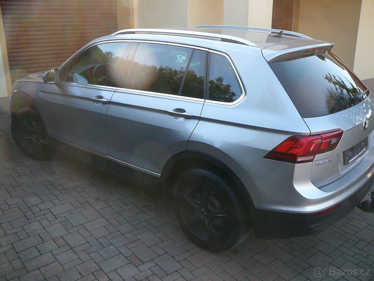 2018 Volkswagen TIGUAN - 4