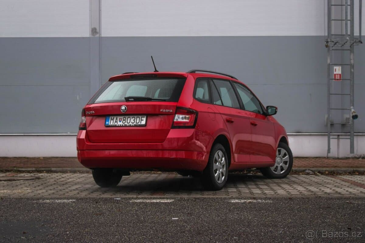 2015 Škoda FABIA - 4