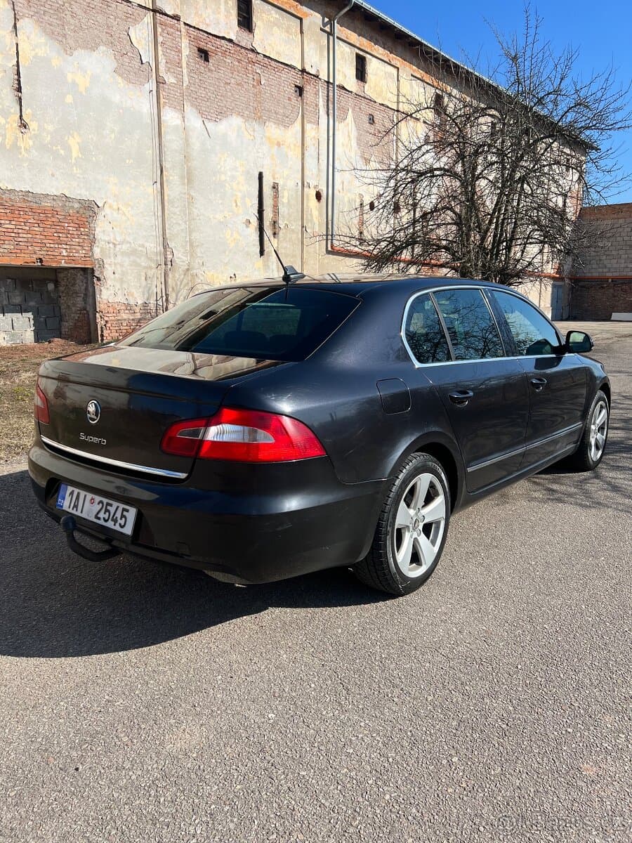 2009 Škoda SUPERB - 4