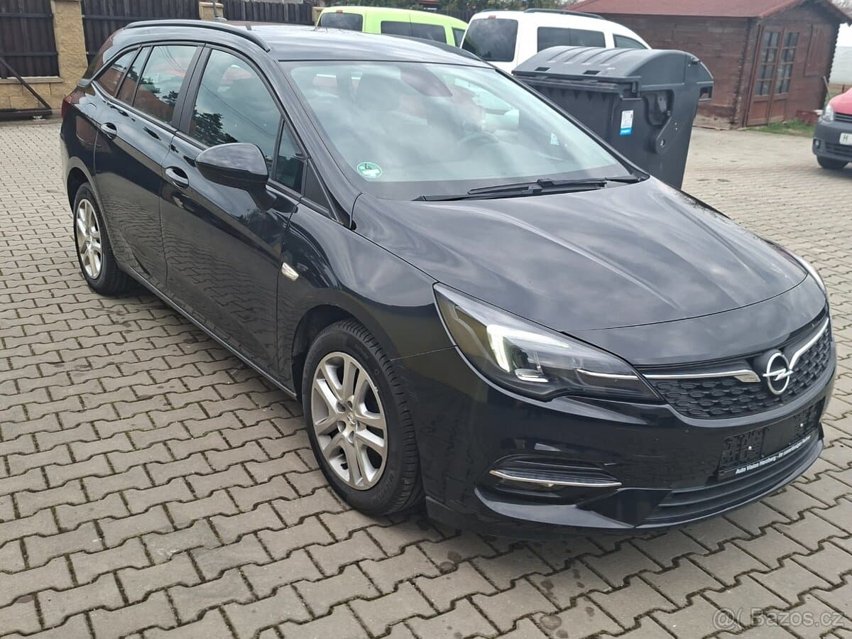 2022 Opel ASTRA - 4