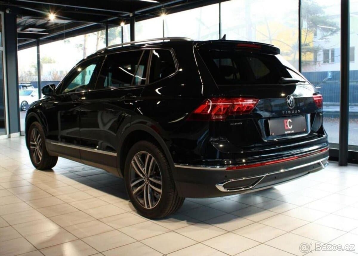 2023 Volkswagen TIGUAN - 4