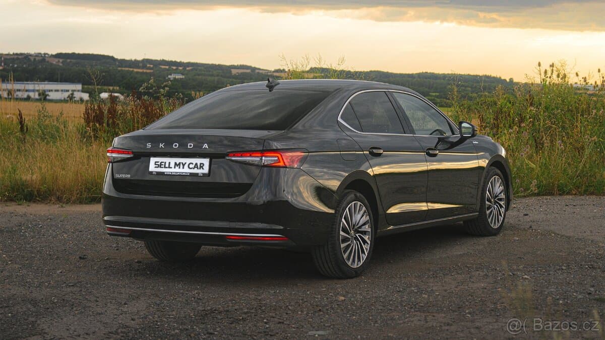 2021 Škoda SUPERB - 4