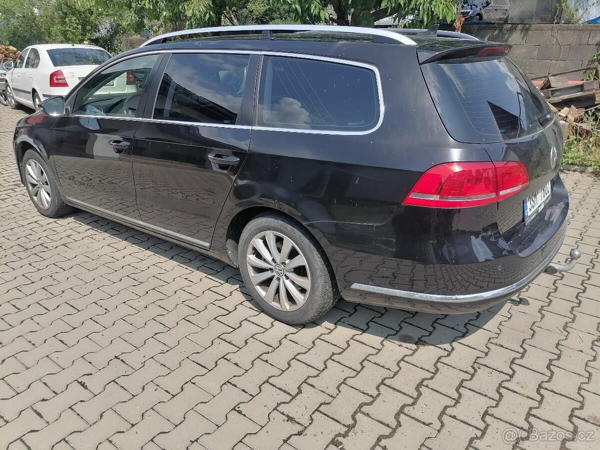 2014 Volkswagen PASSAT - 4