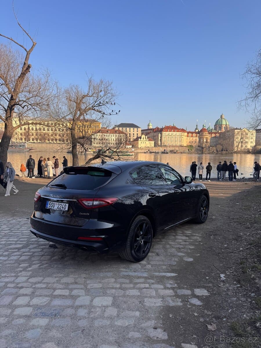 2020 Maserati LEVANTE - 4