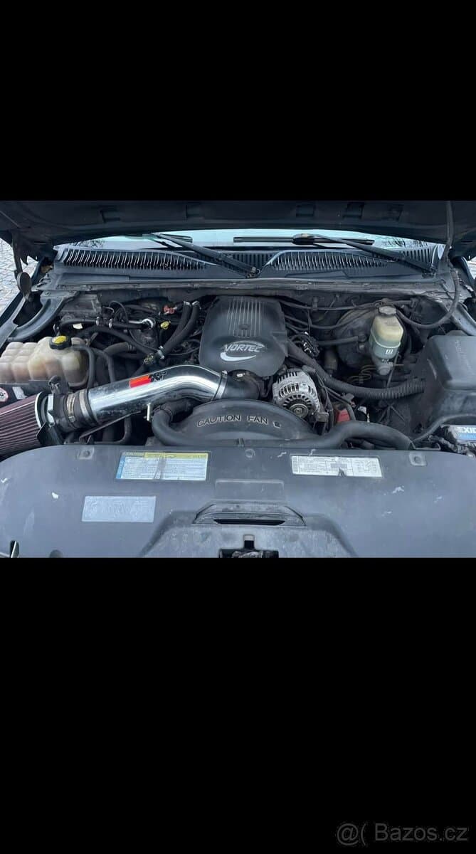 2001 Chevrolet TAHOE - 4
