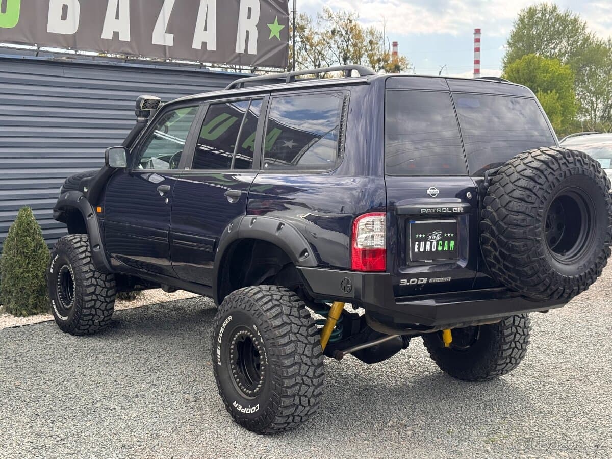 Nissan PATROL - 4
