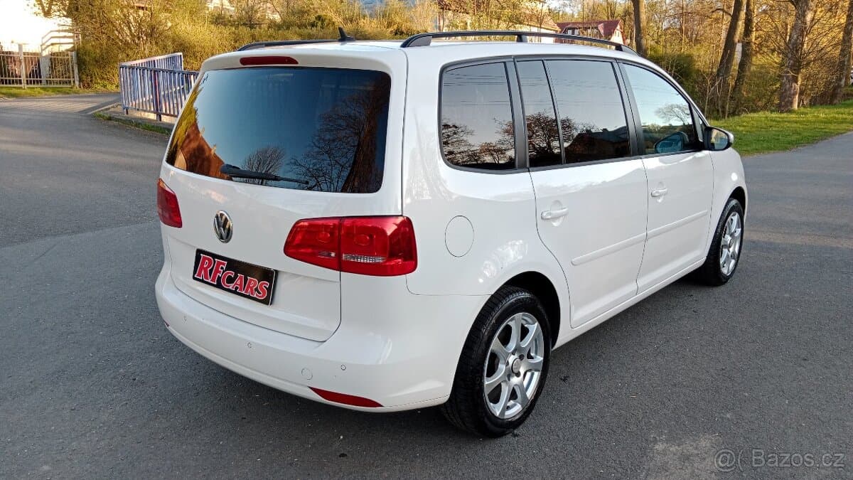 2011 Volkswagen TOURAN - 4