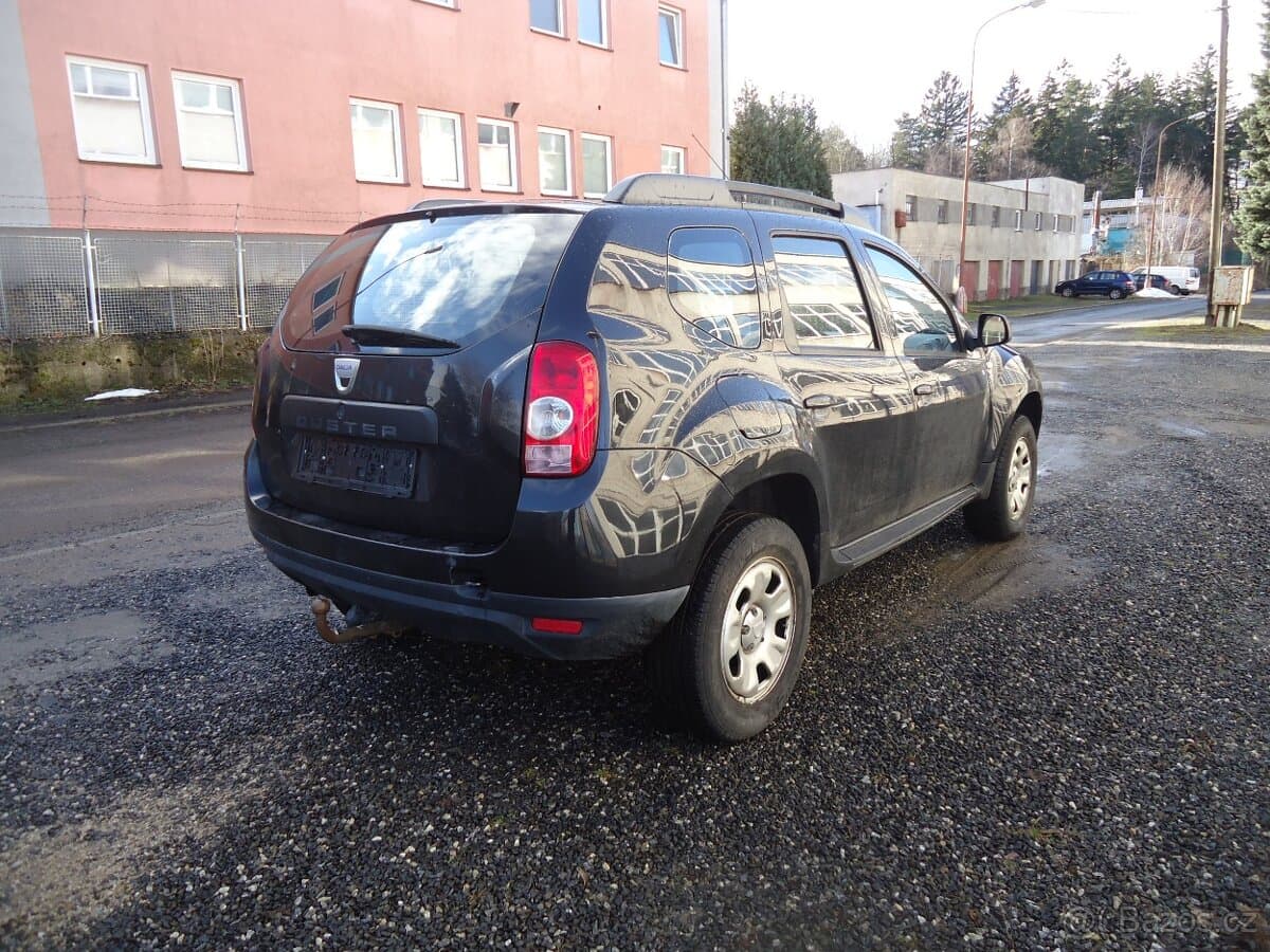 Dacia DUSTER - 4