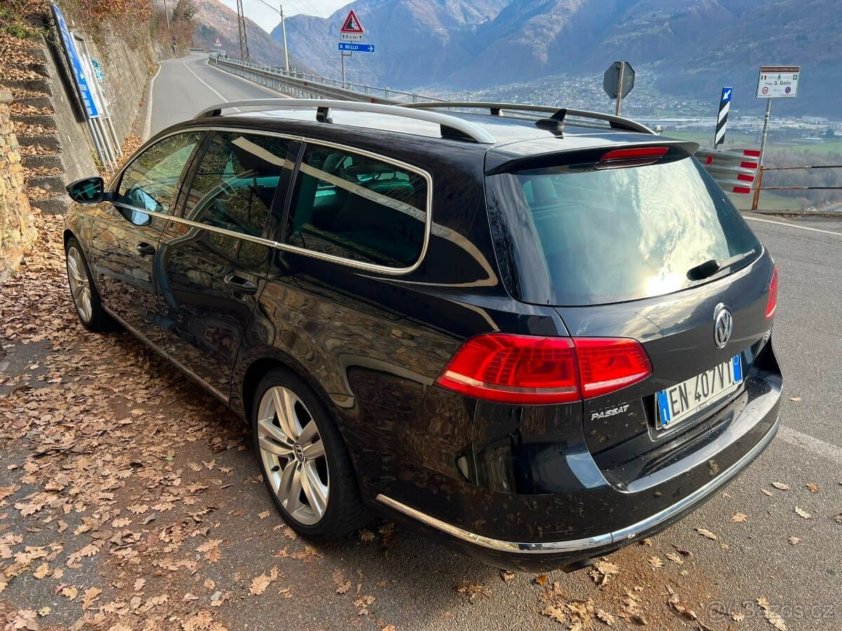 2013 Volkswagen PASSAT - 4
