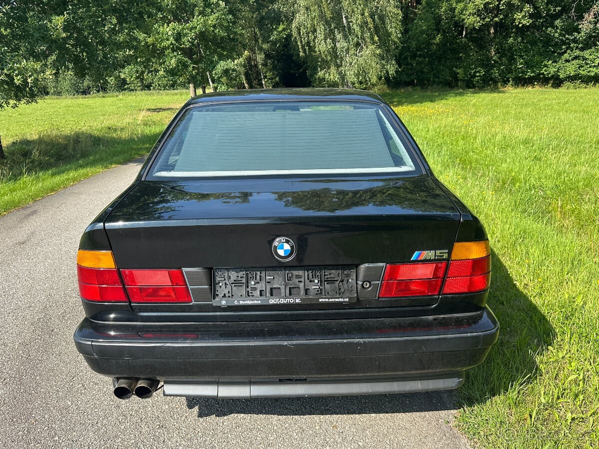 1989 BMW M5 - 4