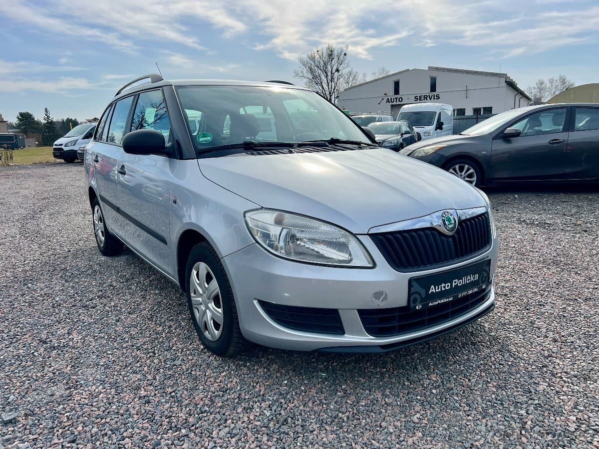 2011 Škoda FABIA - 4