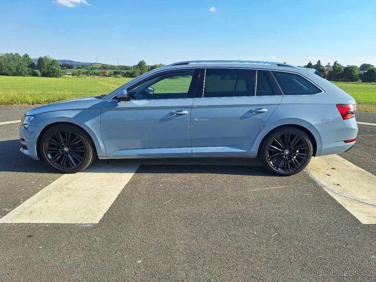 2022 Škoda SUPERB - 4