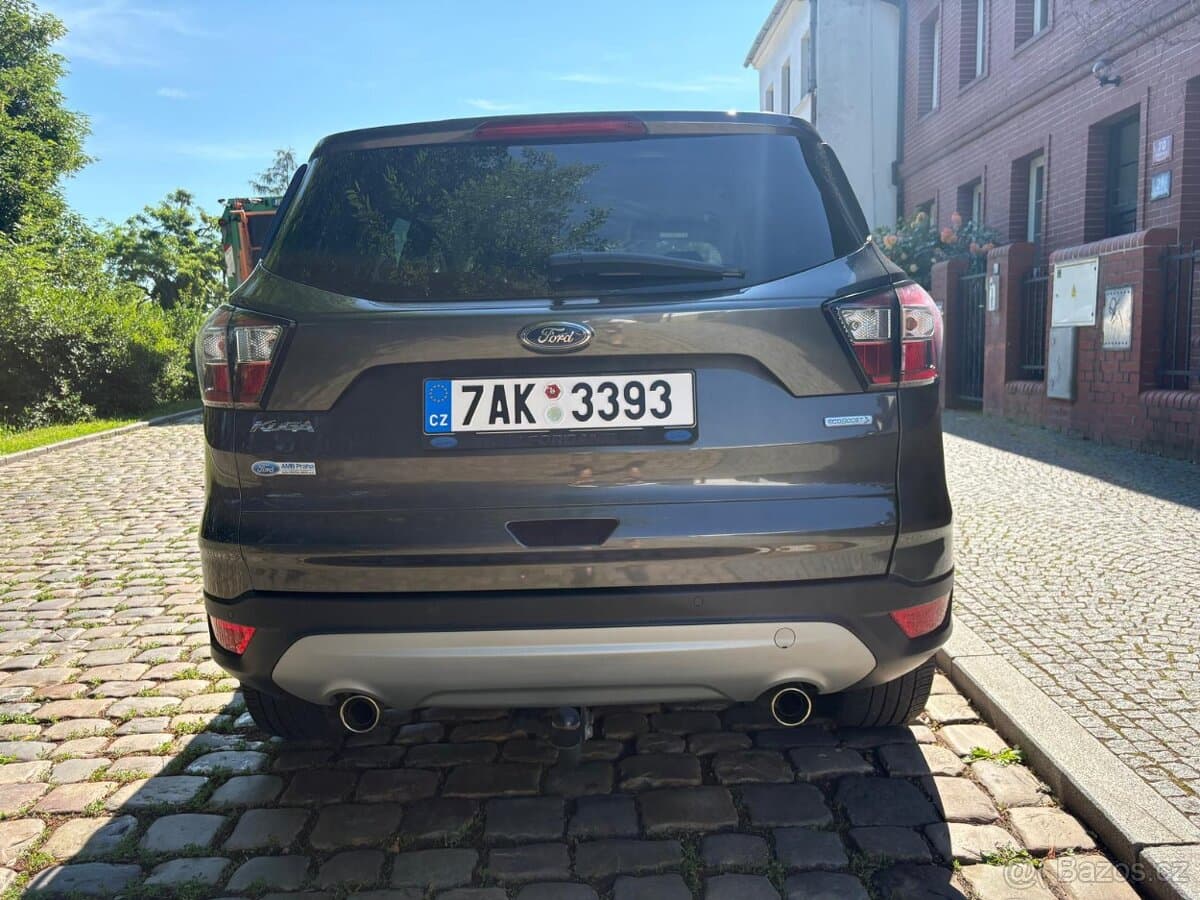 2019 Ford KUGA - 4