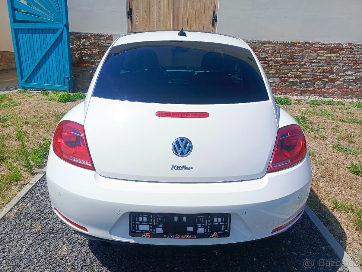 2013 Volkswagen BEETLE - 4