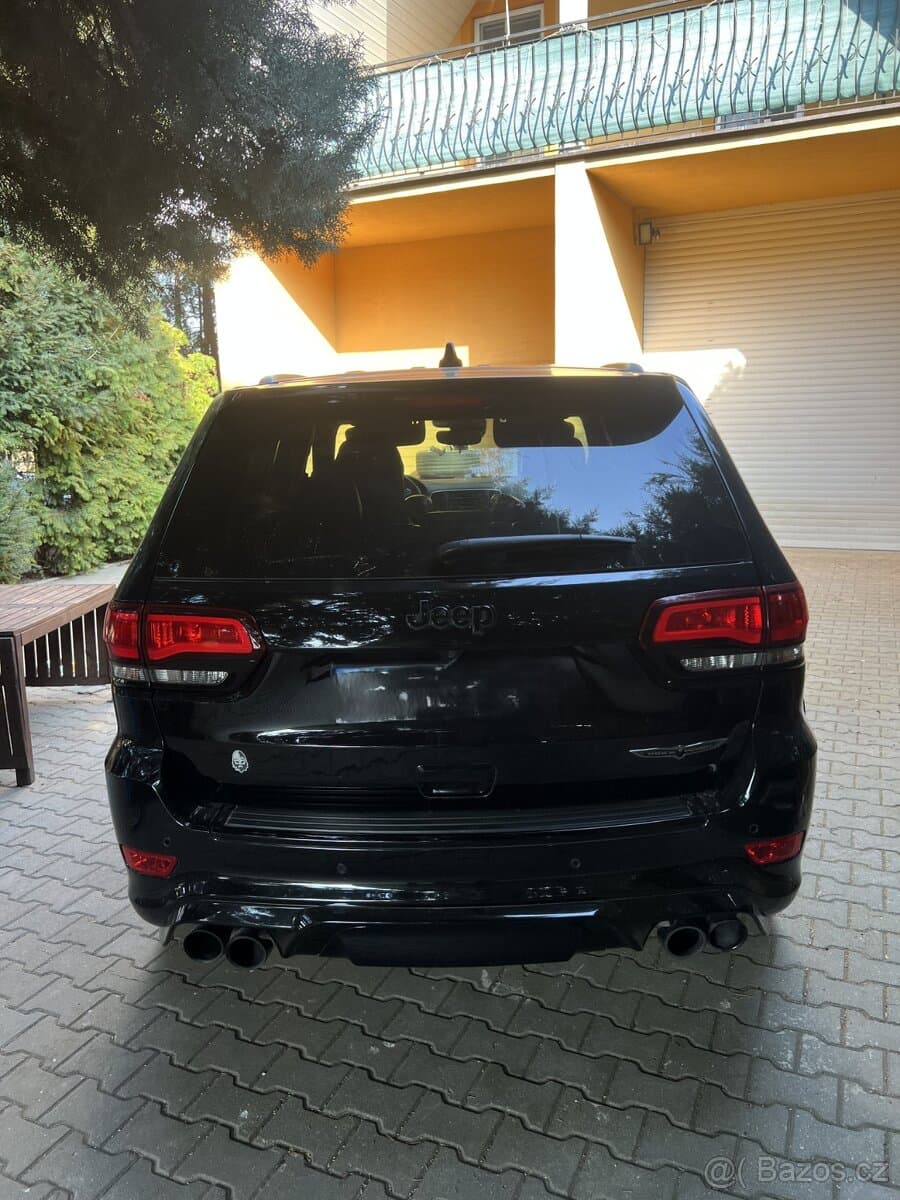 2018 Jeep CHEROKEE - 4