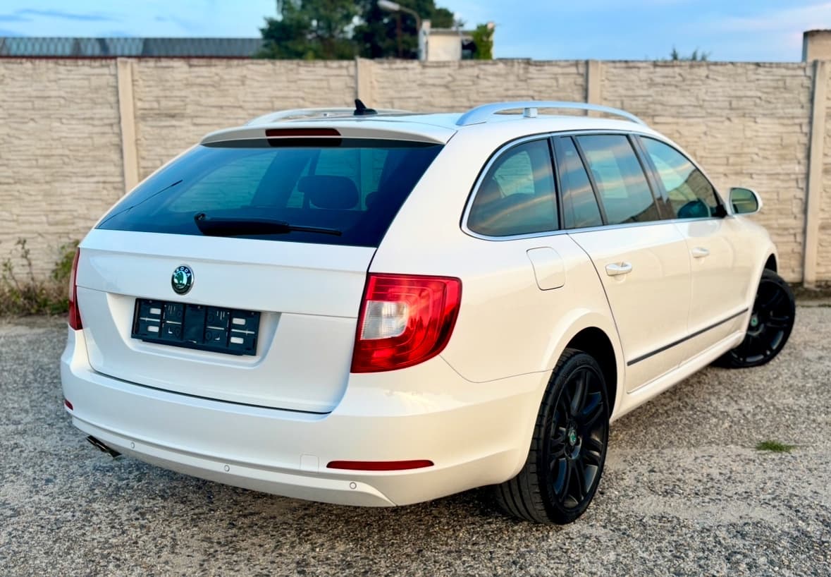2012 Škoda SUPERB - 4