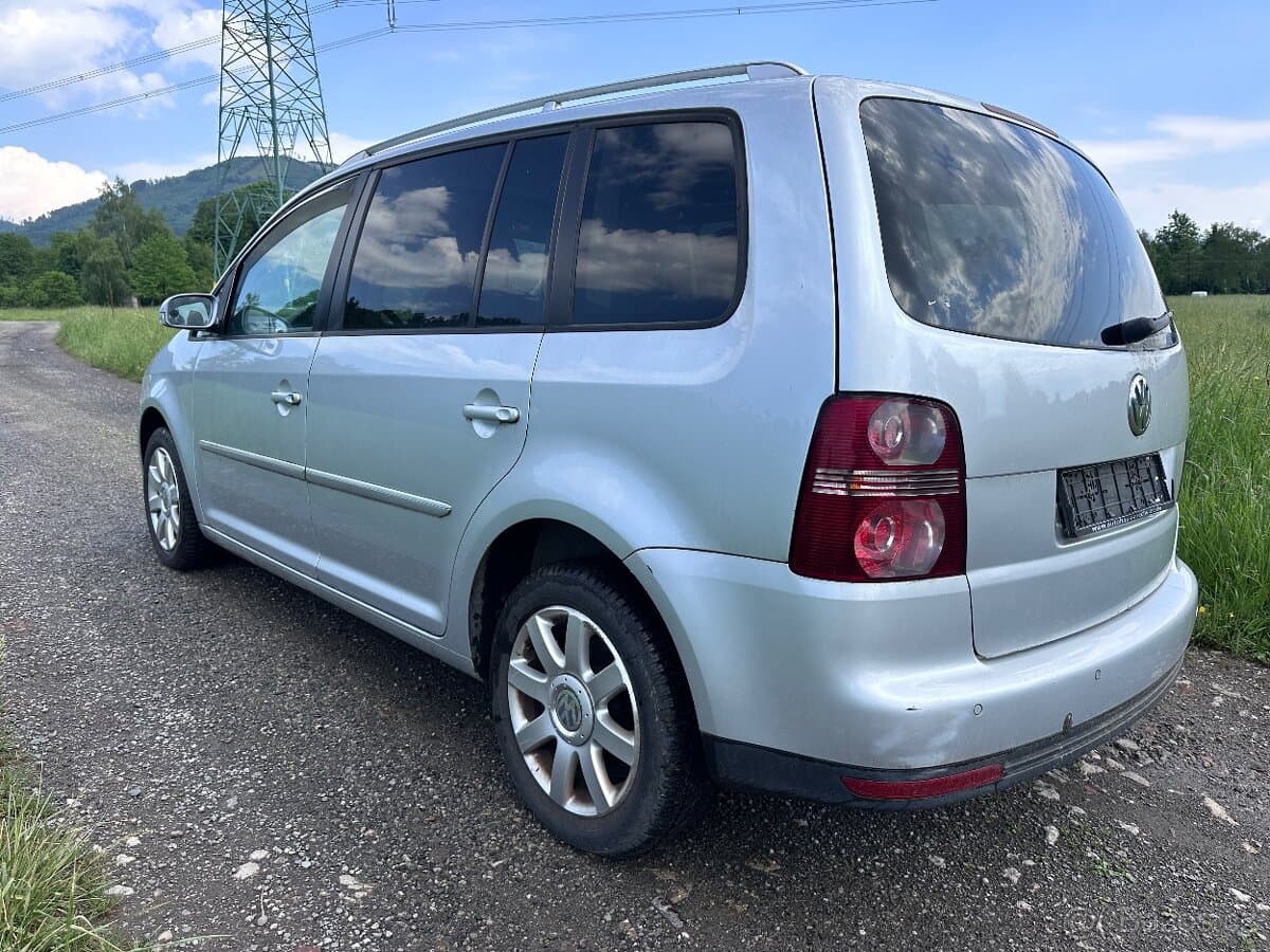 2008 Volkswagen TOURAN - 4