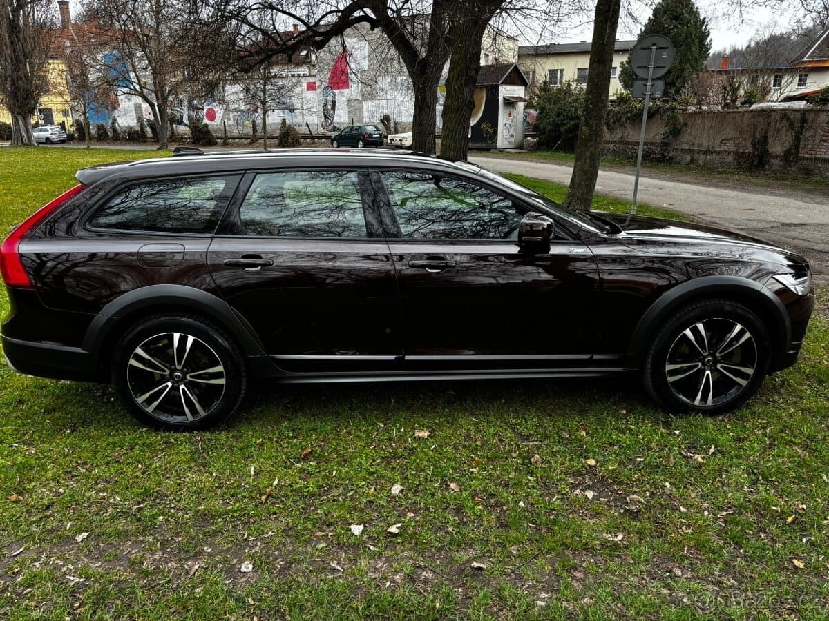 2018 Volvo V90 - 4