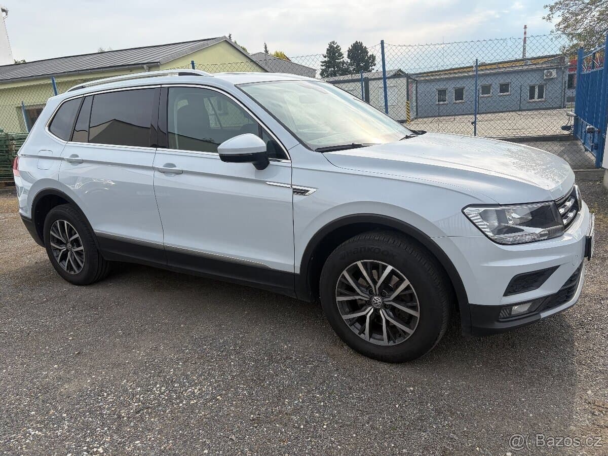 2018 Volkswagen TIGUAN - 4
