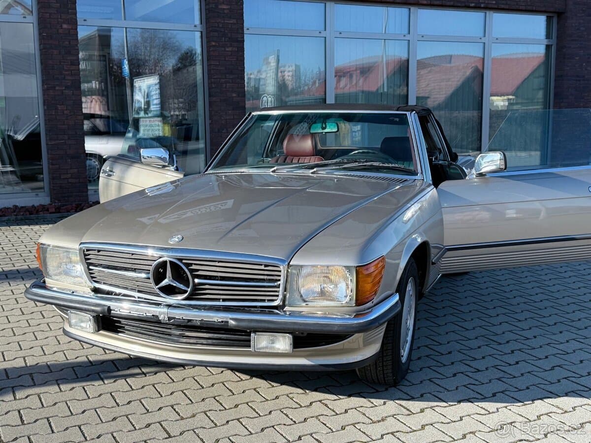 1987 Mercedes-Benz SL - 4