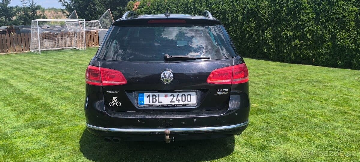 2012 Volkswagen PASSAT - 4