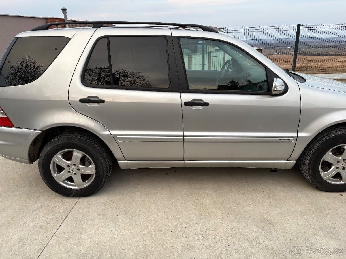 2004 Mercedes-Benz M-CLASS - 4