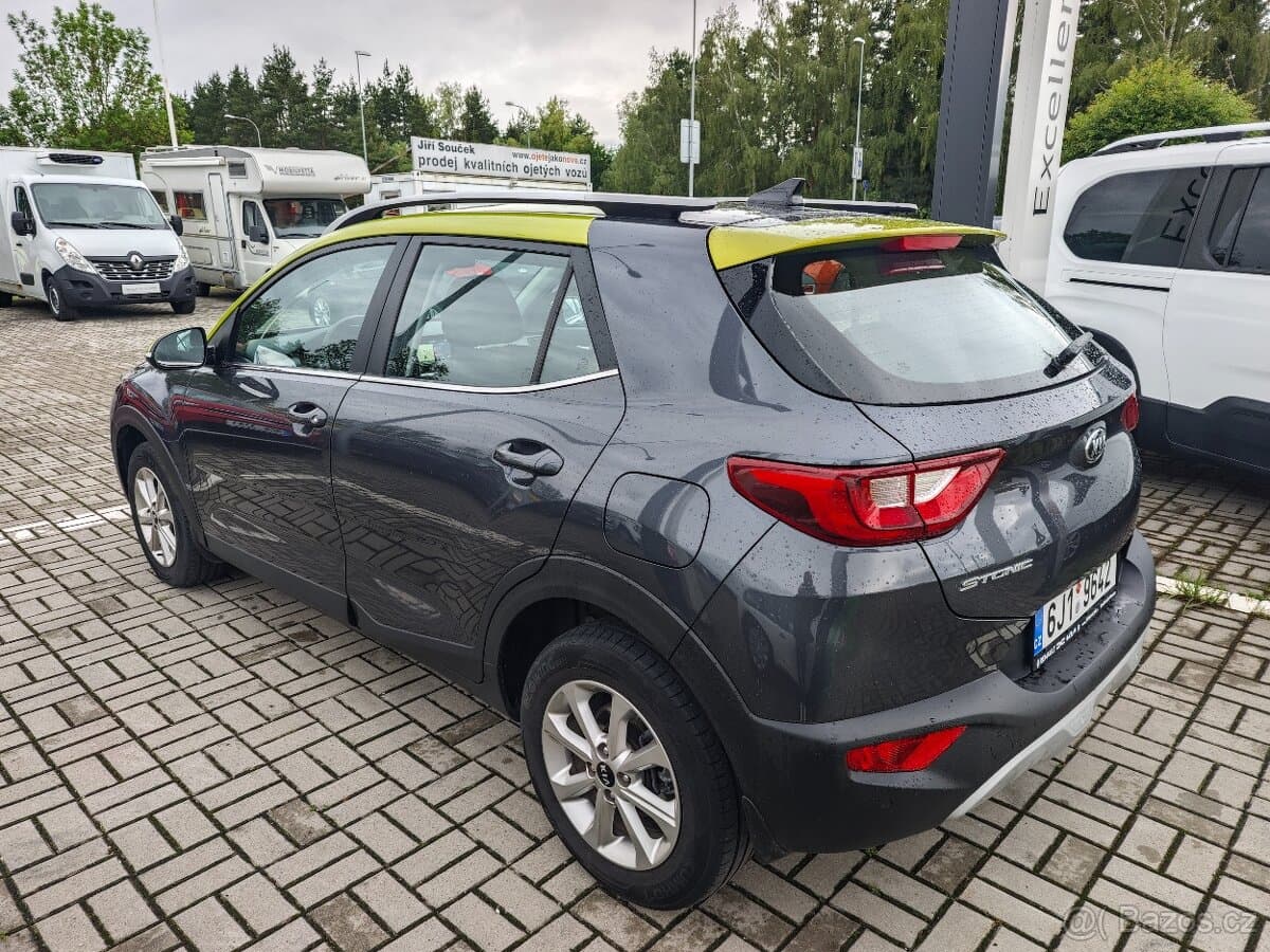 2019 Kia STONIC - 4