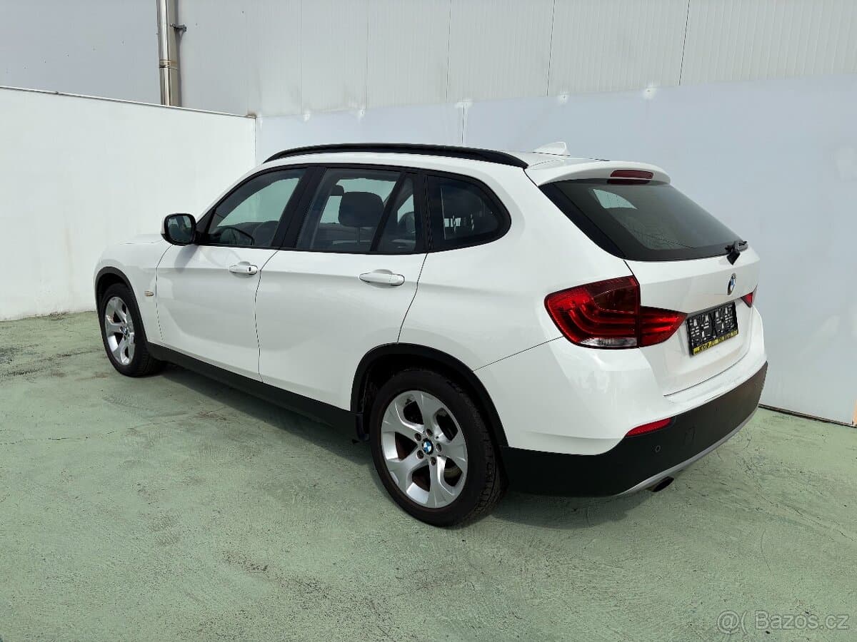 2010 BMW X1 - 4
