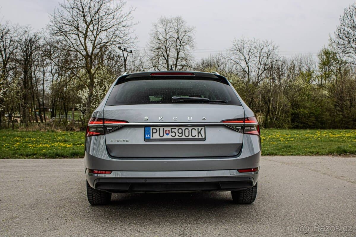 2021 Škoda SUPERB - 4