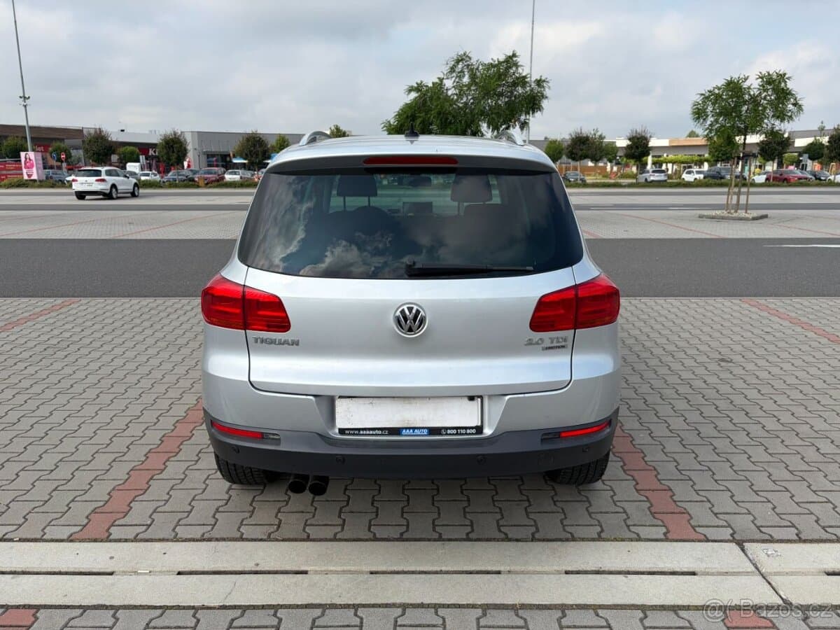 2012 Volkswagen TIGUAN - 4