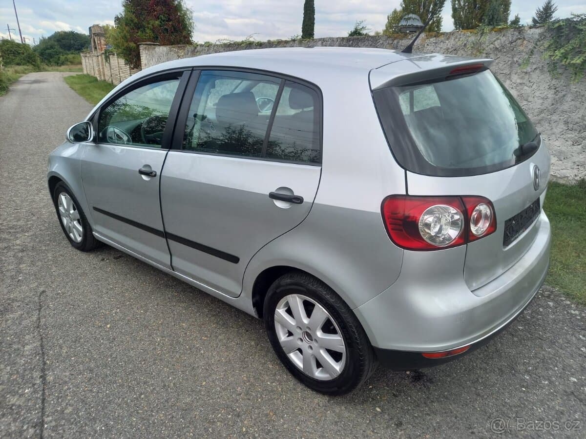 2006 Volkswagen GOLF - 4