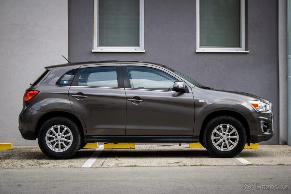 2016 Mitsubishi ASX - 4