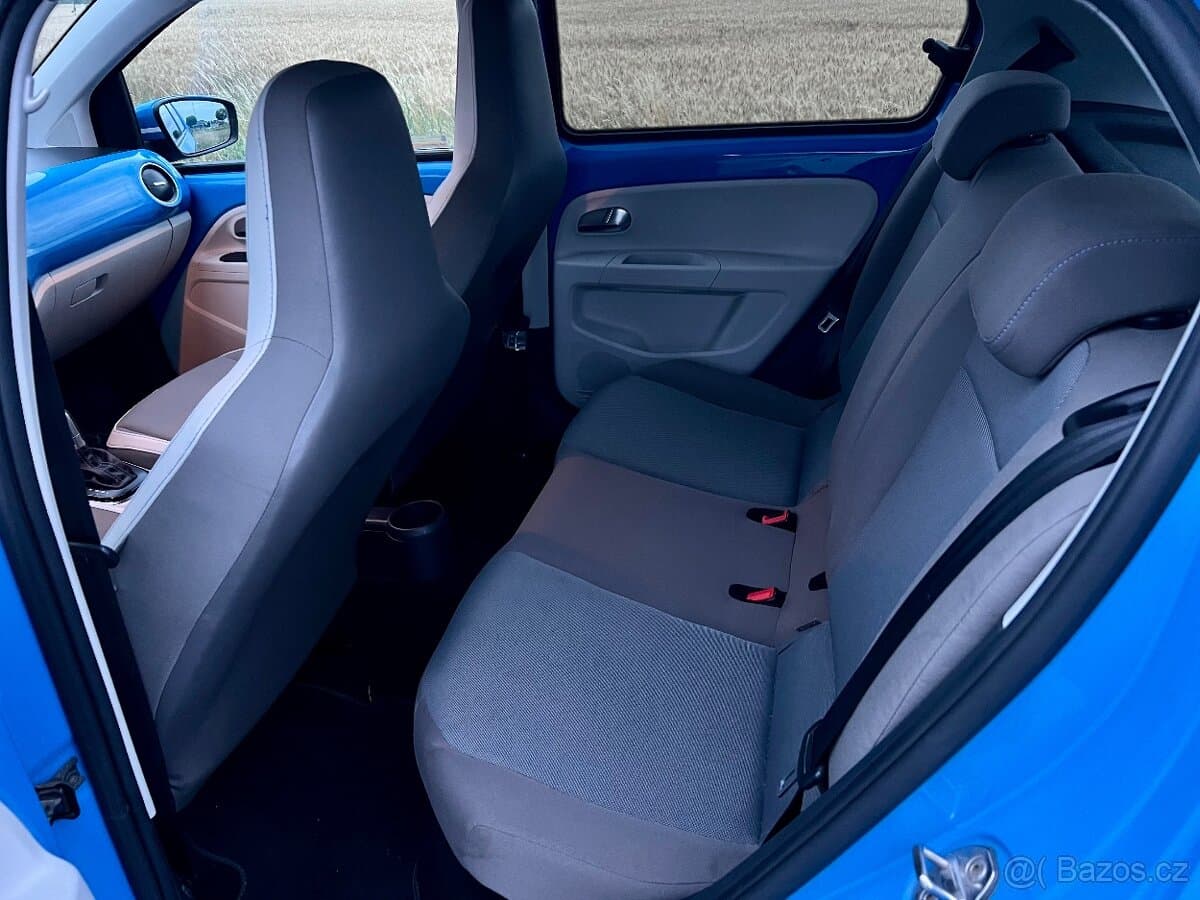 2014 Volkswagen UP! - 4
