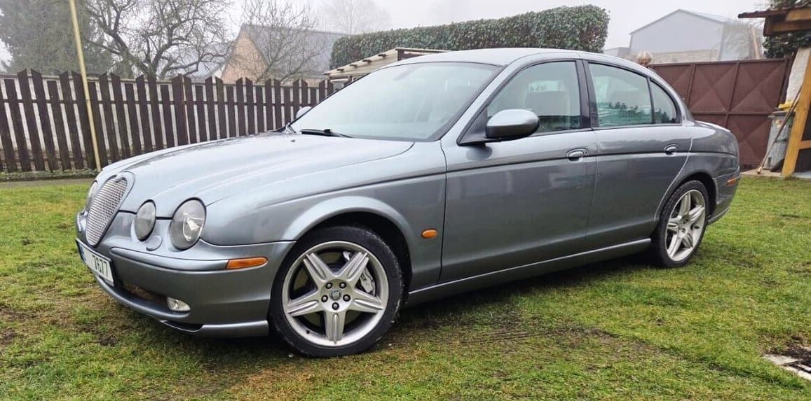 2002 Jaguar S-TYPE - 4