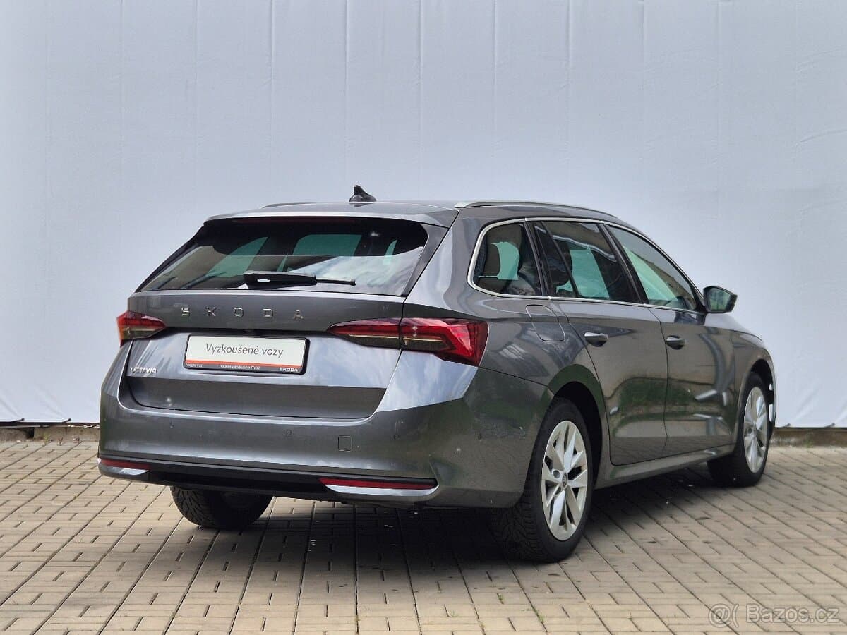 2025 Škoda OCTAVIA - 4